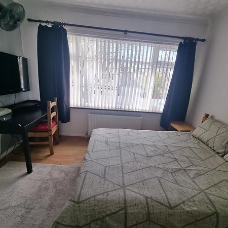 Private Double Room in London  Buitenkant foto